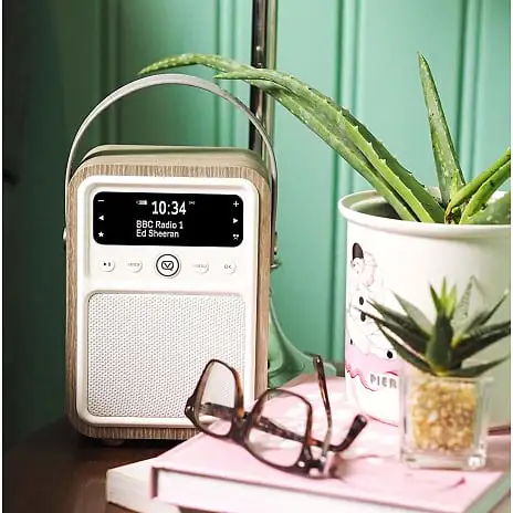 VQ Monty DAB+FM Radio M. Bluetooth - Træ 6 VQ Monty DAB+FM Radio M. Bluetooth - Træ - Billede 4