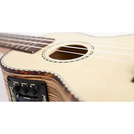 Reno RU210E Sopran Ukulele Med Pickup Og Tuner - Natur 8 Reno RU210E Sopran Ukulele Med Pickup Og Tuner - Natur - Billede 6