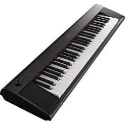 Yamaha NP-12B Elektrisk Klaver - Sort -Husholdning butik 4a891b5ab1efaa05f179970d40d54cd5